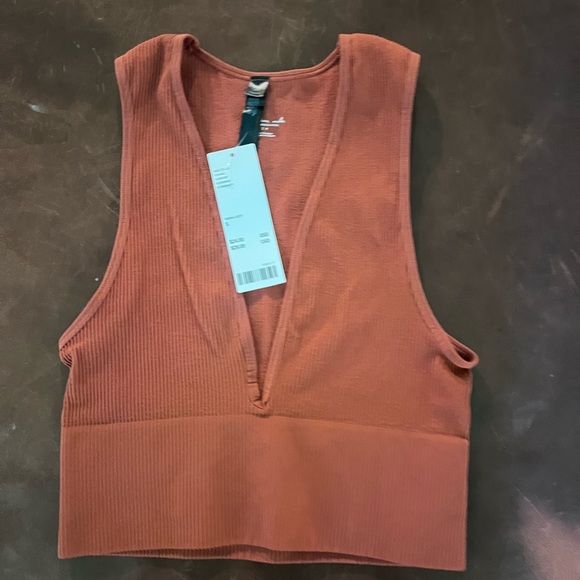 Urban Outfitters Small Top - Picture 2 of 2